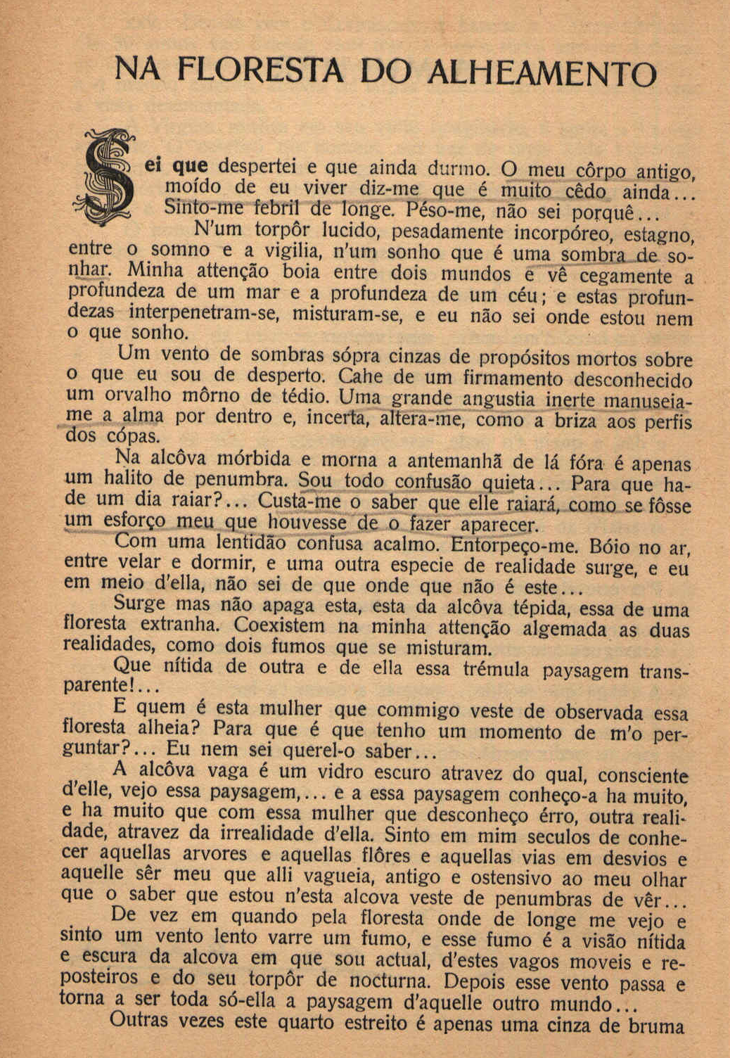 Página amarelecida, completa de texto. Lê-se no título Na floresta do alheamento.